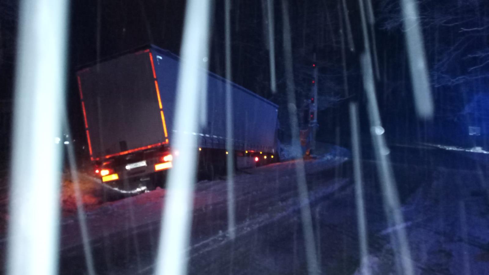 Dopravní nehoda NA, Cep - 9. 12. 2021 (2).jpg