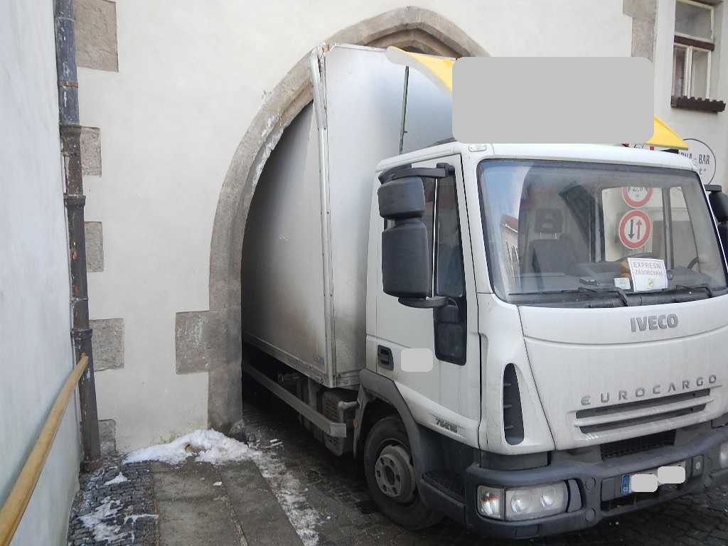Dopravní nehoda NA, Jindřichův Hradec - 27. 1. 2017 (2).JPG