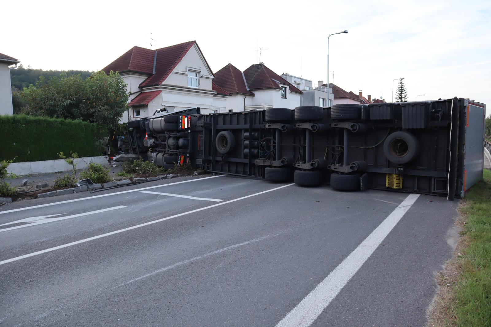 Dopravní nehoda NA, Písek - 10. 9. 2020 (1).JPG