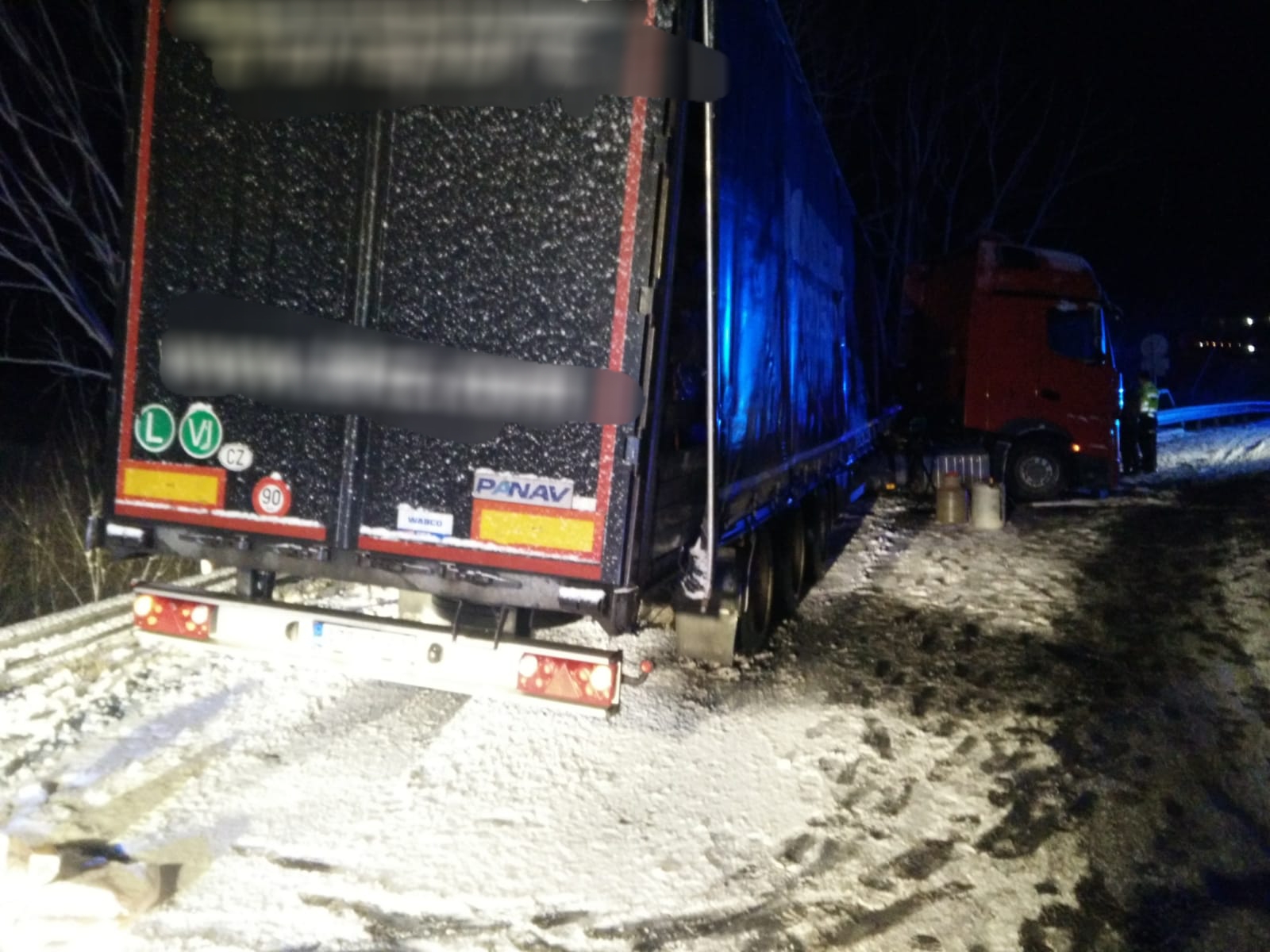 Dopravní nehoda NA, Vimperk - 28. 1. 2020 (2).jpg