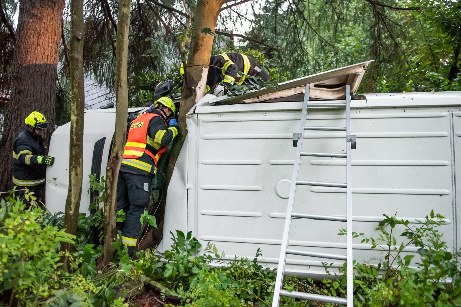 Dopravní nehoda Nová Chřibská (2).jpg