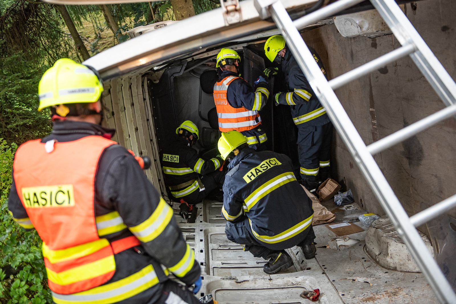 Dopravní nehoda Nová Chřibská (3).jpg