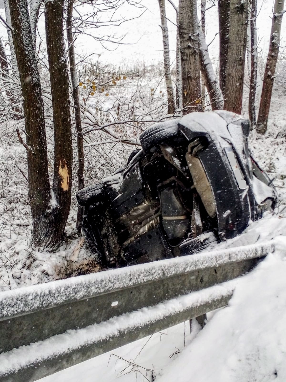 Dopravní nehoda OA, Benešov nad Černou - 19. 11. 2022 (2).jpg