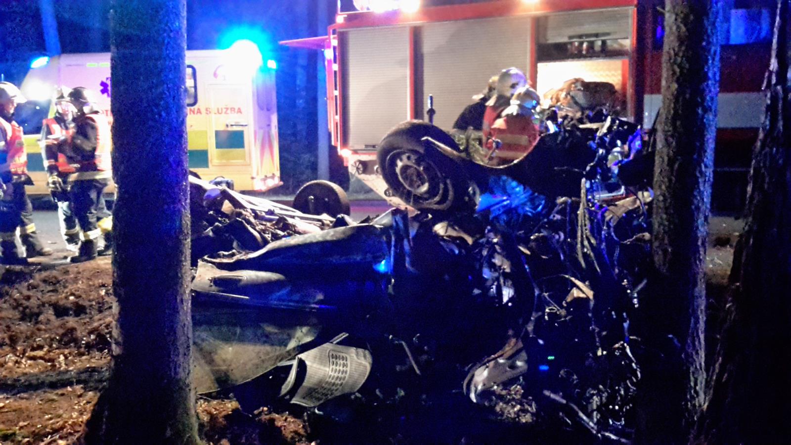 Dopravní nehoda OA, Bežerovice - 12. 3. 2018 (1).jpg