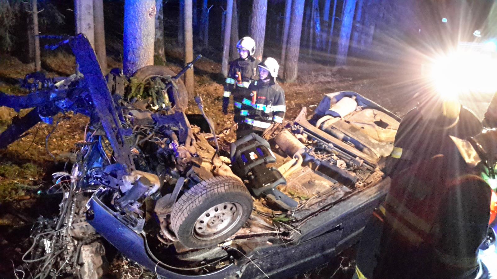 Dopravní nehoda OA, Bežerovice - 12. 3. 2018 (5).jpg