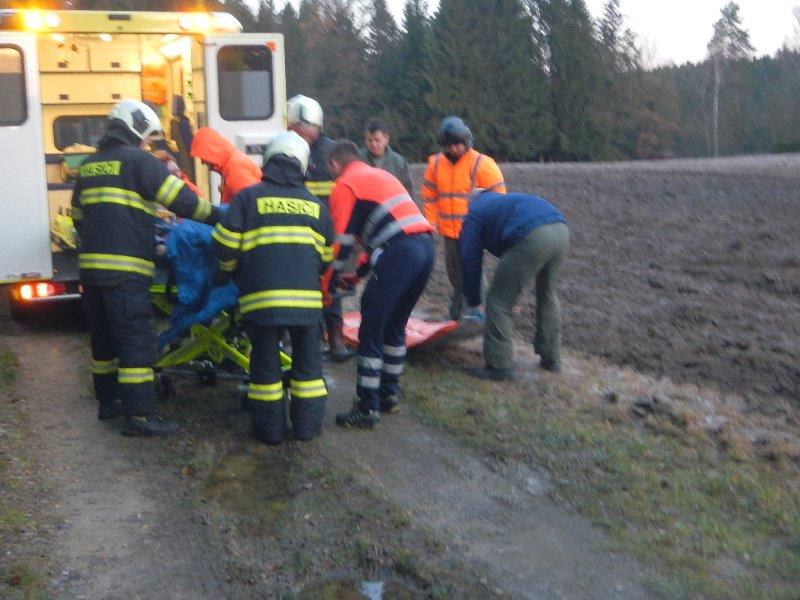Dopravní nehoda OA, Blažejov - 23. 11. 2017 (7).jpg