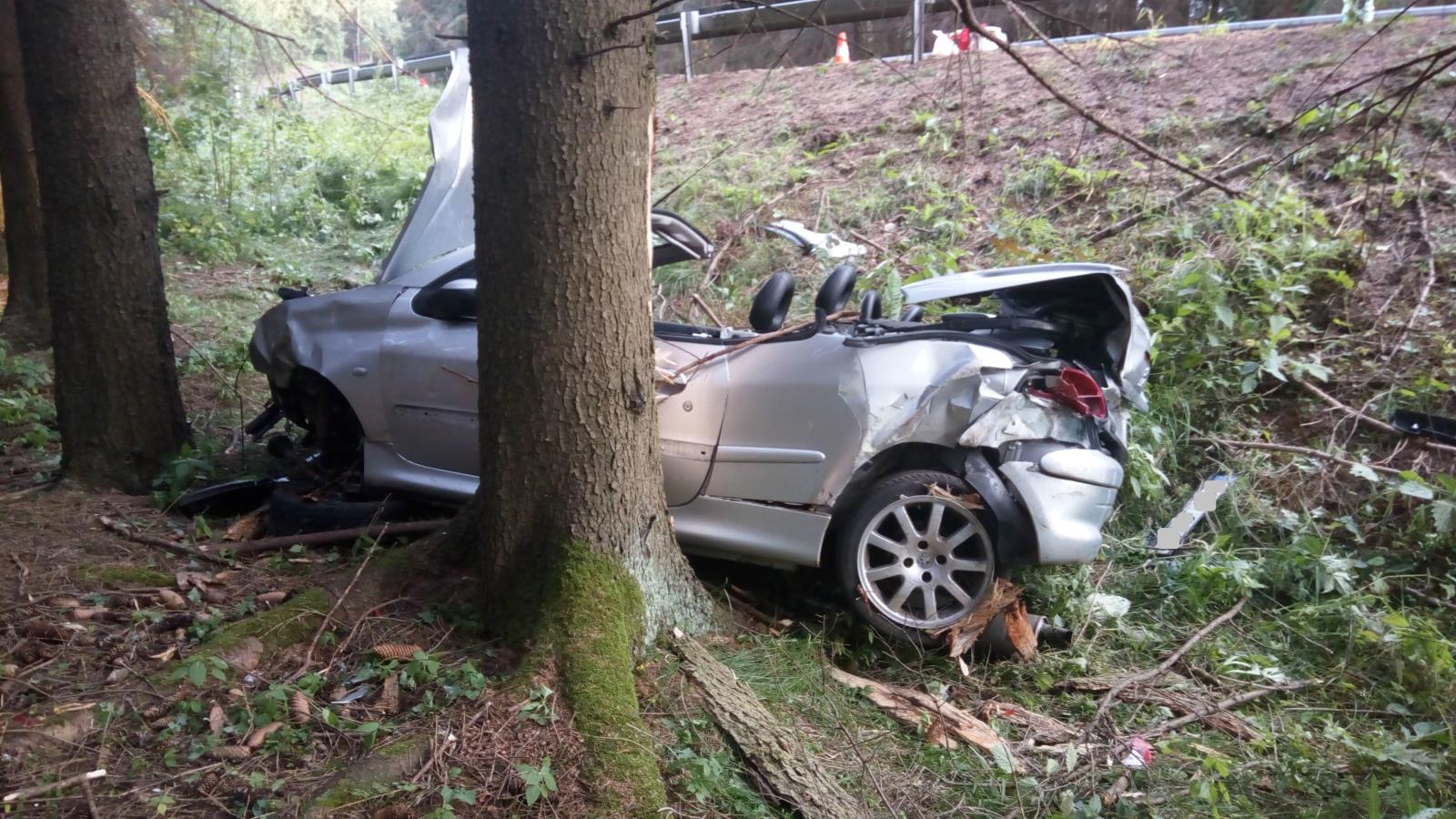 Dopravní nehoda OA, Frymburk - 12. 7. 2019 (3).jpg