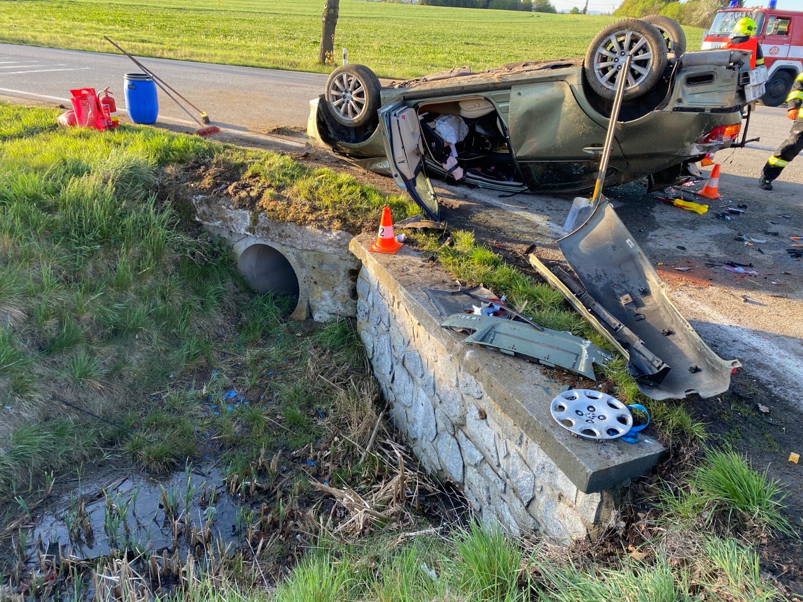 Dopravní nehoda OA, Holkov - 30. 4. 2020 (4).jpg