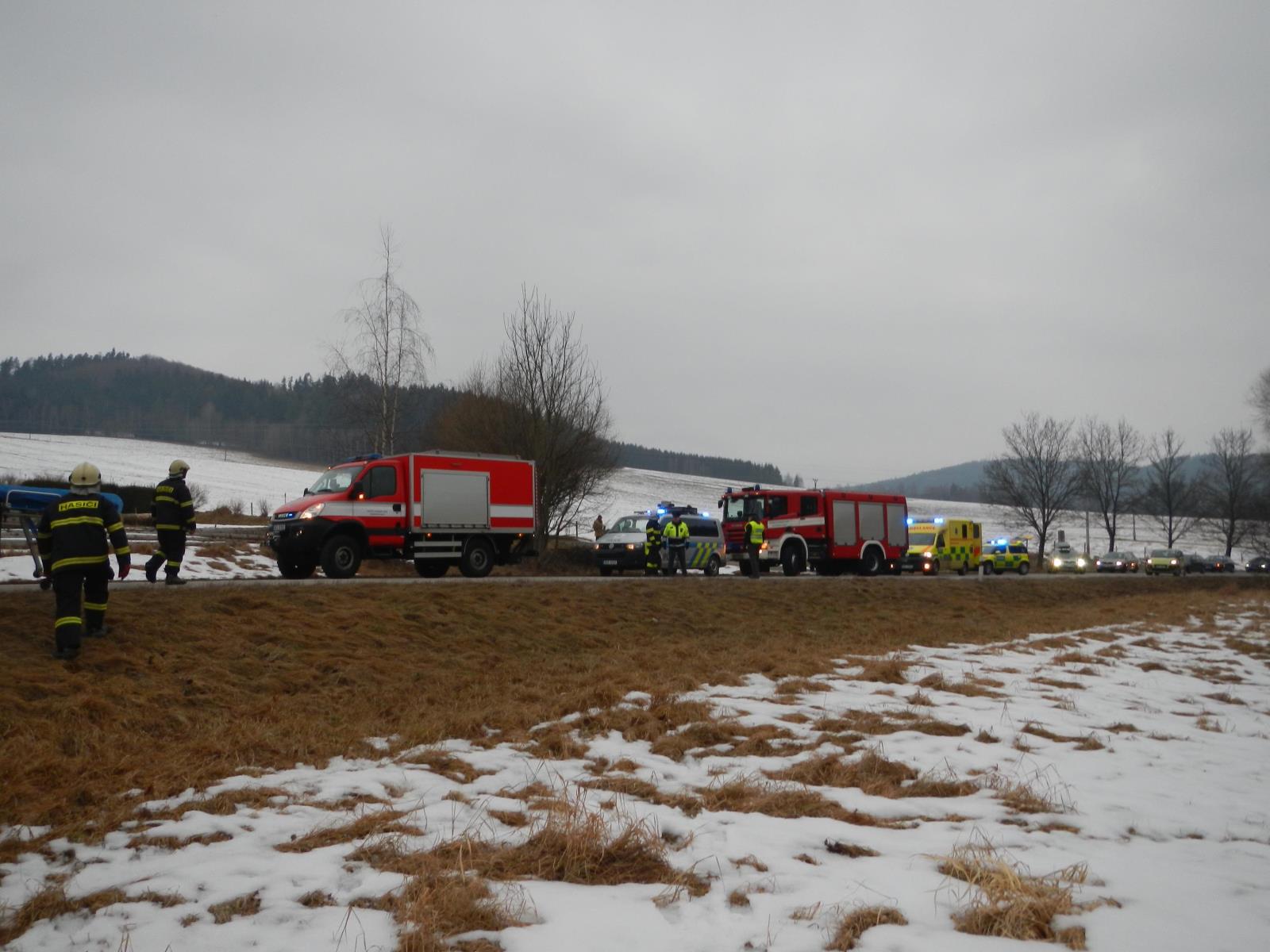 Dopravní nehoda OA, Kladenské Rovné - 8. 2. 2017  (3).JPG