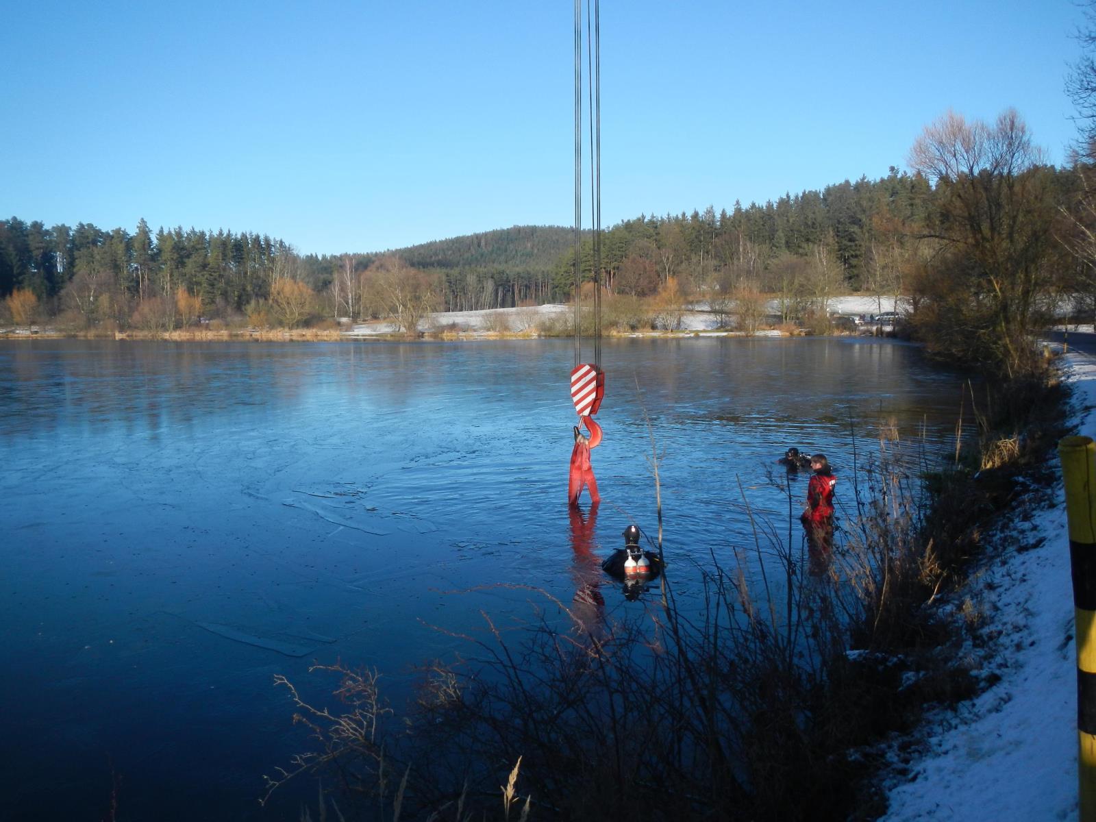 Dopravní nehoda OA, Nová Ves - 29. 12. 2016 (1).JPG