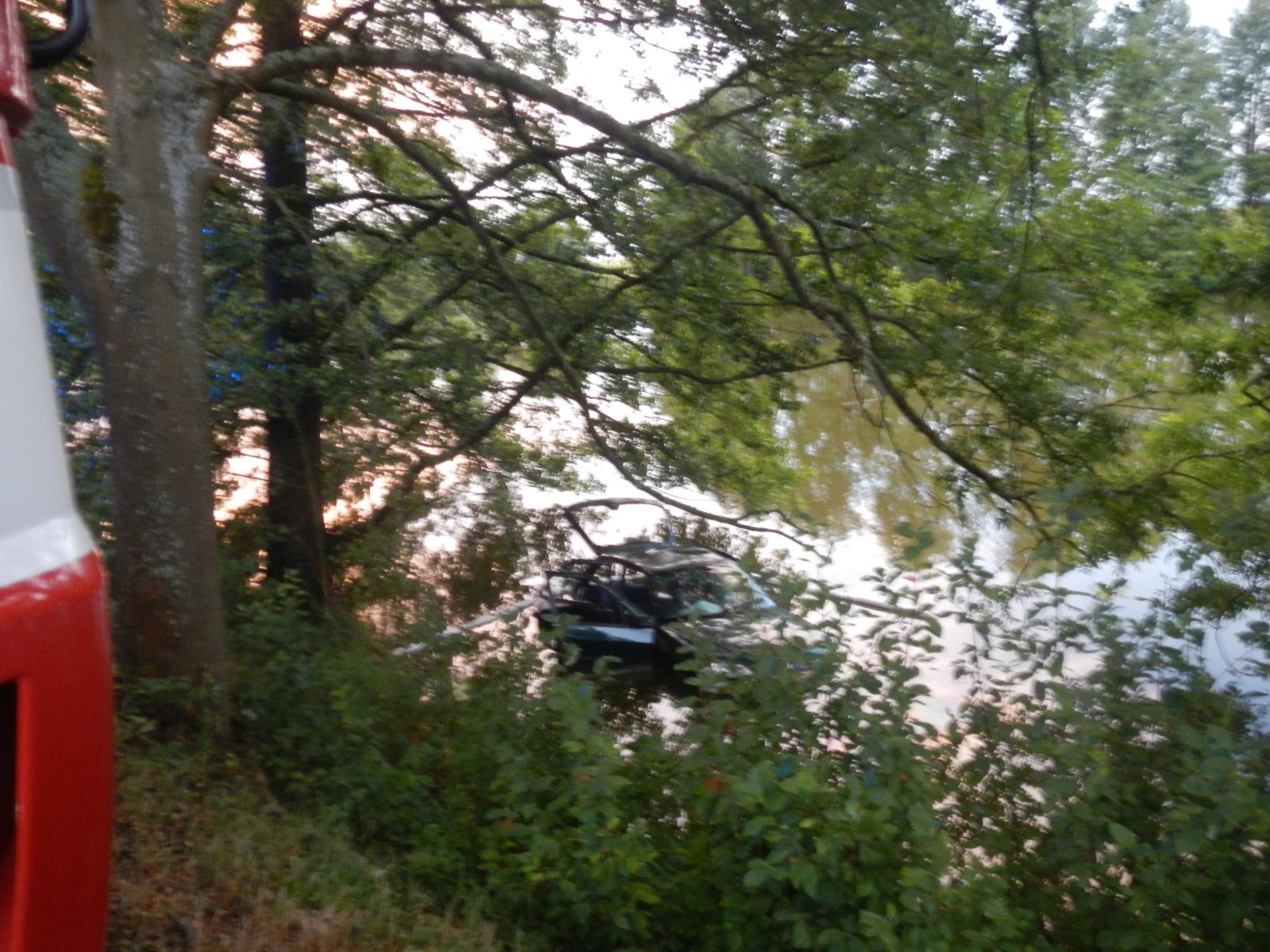 Dopravní nehoda OA, Řečice - 27. 6. 2017 (2).JPG