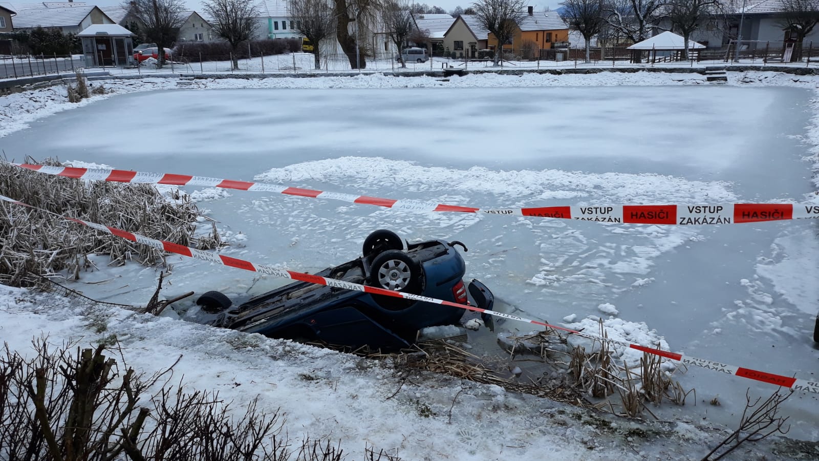 Dopravní nehoda OA, Strážkovice - 28. 1. 2019  (5).jpg