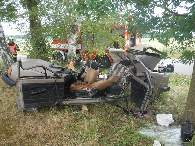 Dopravní nehoda OA, Sudoměřice u Bechyně - 27. 6. 2017 (1).JPG