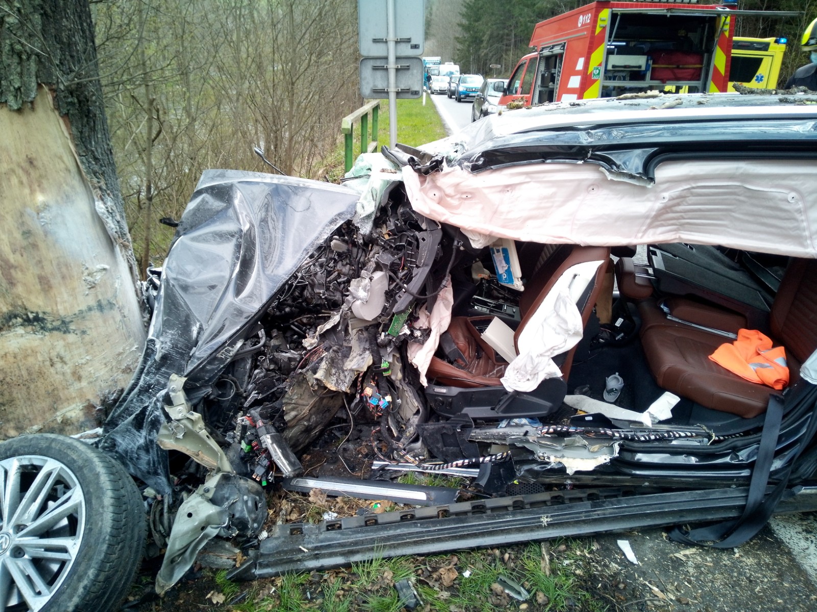 Dopravní nehoda OA, Tři veverky - 6. 5. 2021 (3).jpg