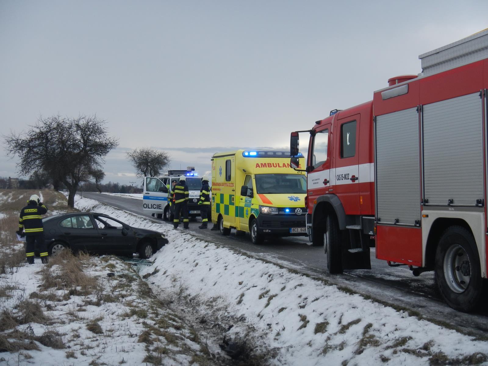 Dopravní nehoda OA, Opařany - 28. 1. 2019 (4).JPG