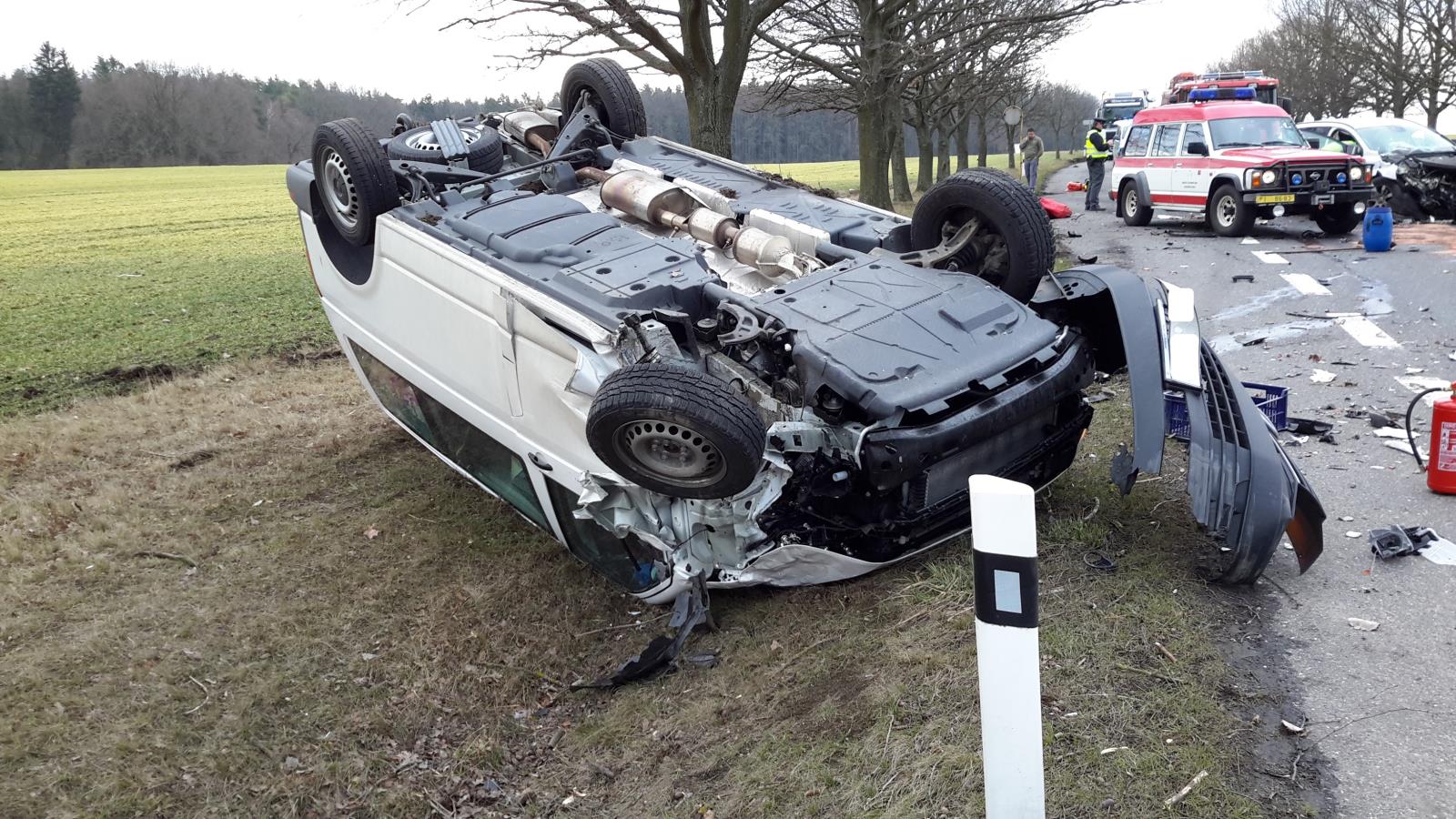 Dopravní nehoda OA a 2 dodávky, Rakovice - 7. 3. 2019 (7).jpg
