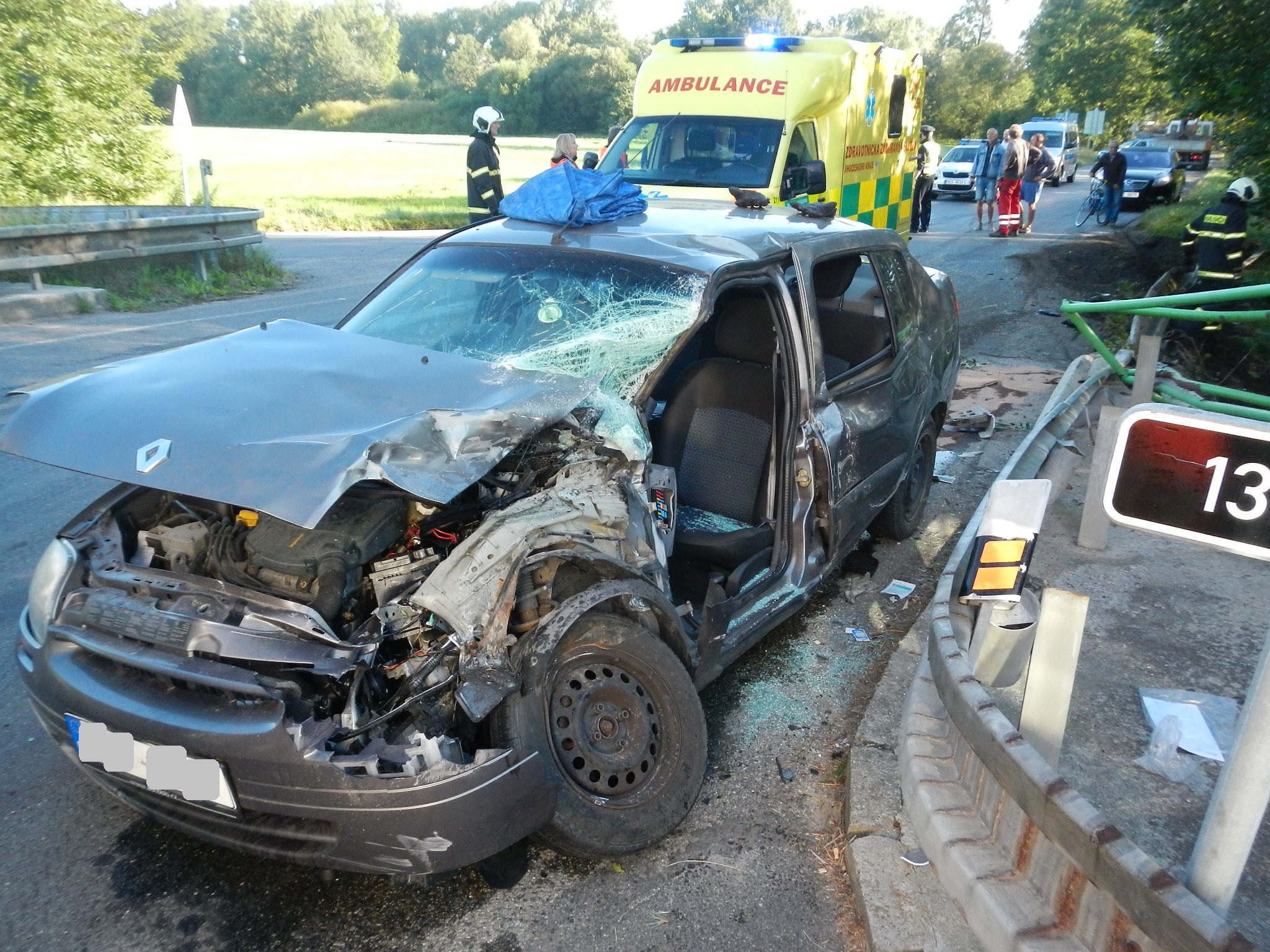 Dopravní nehoda OA a NA, Soběslav - 23. 8. 2016 (1).JPG