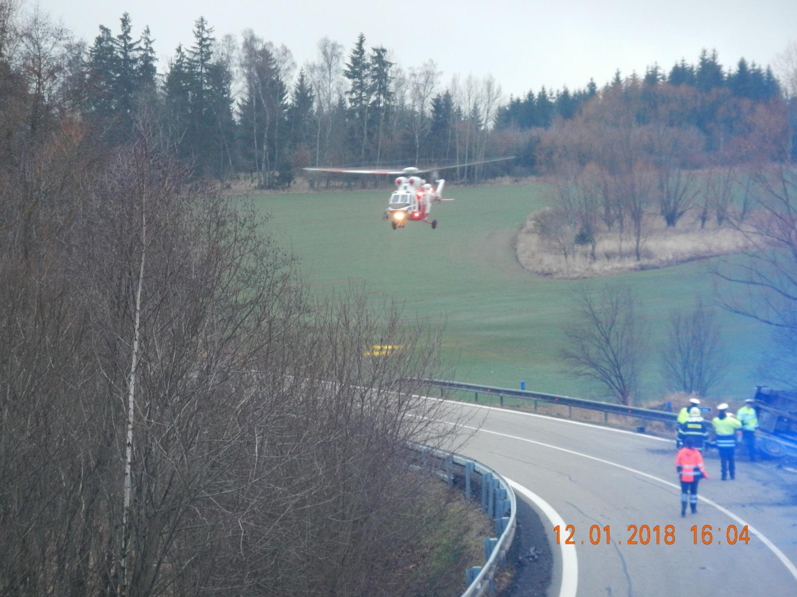 Dopravní nehoda OA a NA, Sudoměřice u Tábora - 12. 1. 2018 (7).JPG