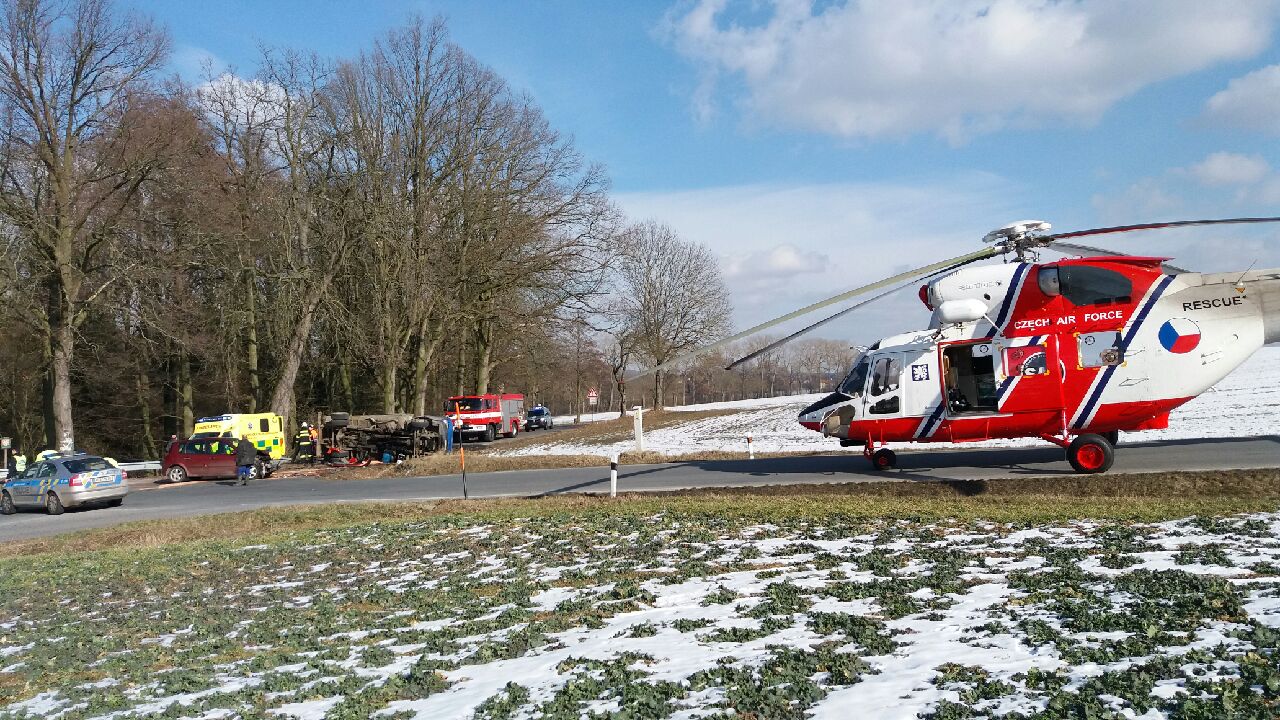 Dopravní nehoda OA a NA, Závišín - 24. 2. 2018 (2).jpeg