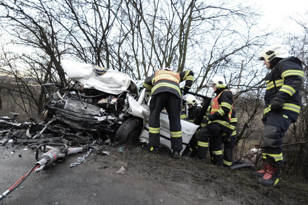 Dopravní nehoda Třeboutice (3).jpg