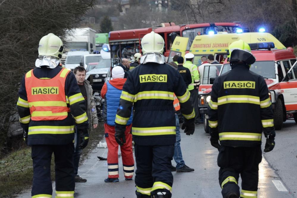 Dopravní nehoda Třeboutice (1).jpg