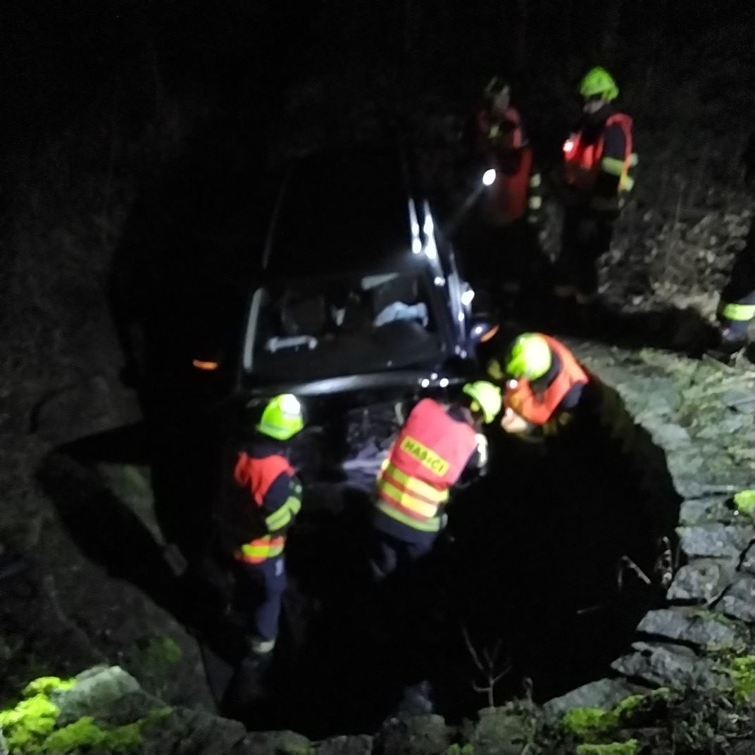 Dopravní nehoda Žandov (4).jpeg