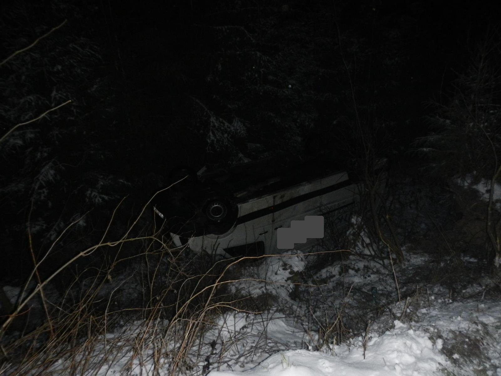 Dopravní nehoda dodávky, Dolní Drkolná - 9. 2. 2018 (1).JPG