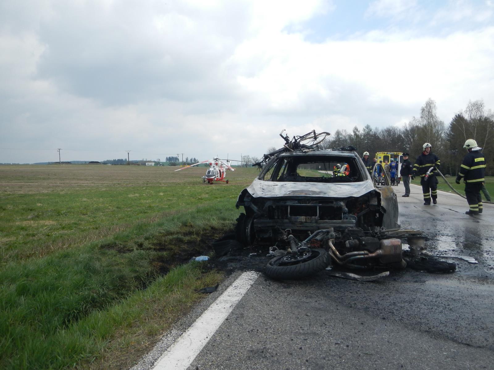 Dopravní nehoda motorky a OA, Nová Bystřice - 14. 4. 2017 (1).JPG