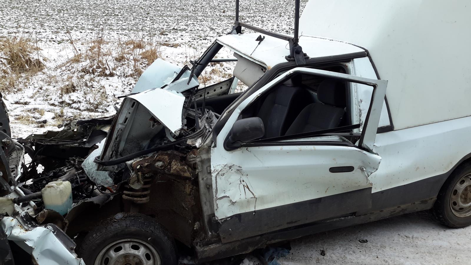 Dopravní nehoda traktor a OA, Žabovřesky - 19. 3. 2018 (1).jpg