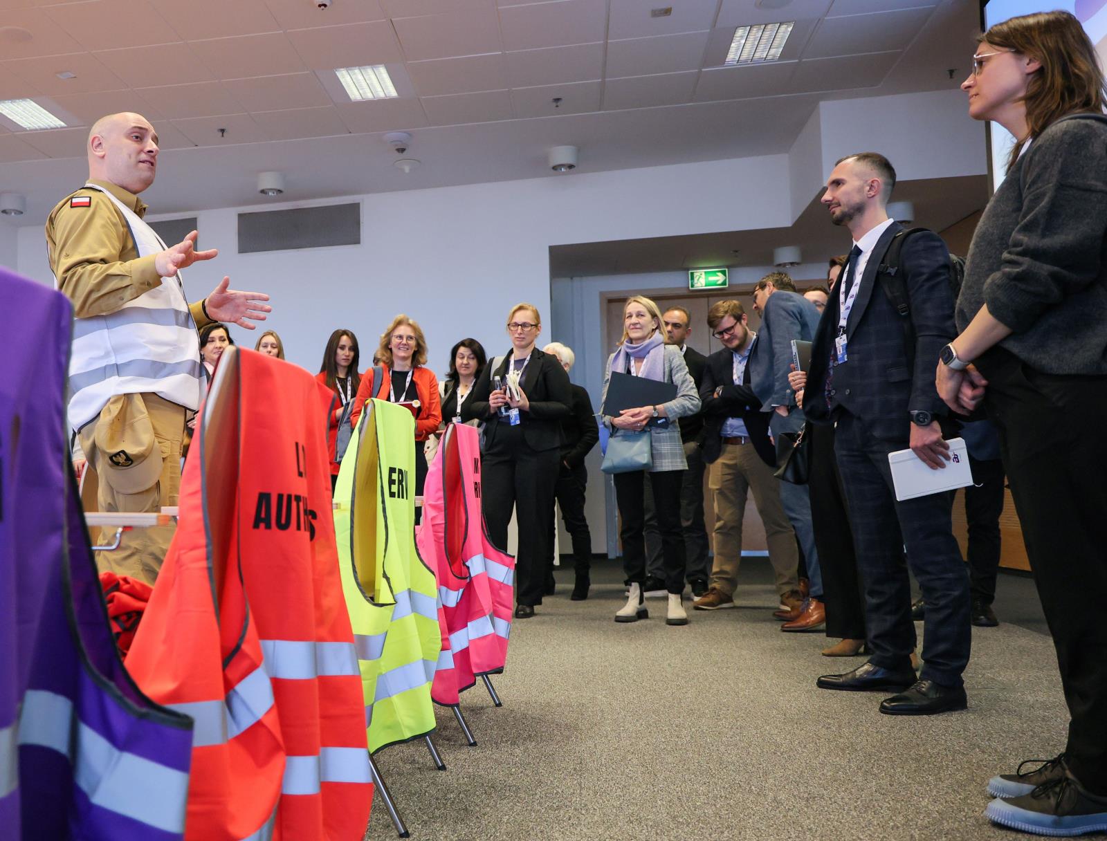 Úvod simulační hry během lednového odborného semináře ve Varšavě