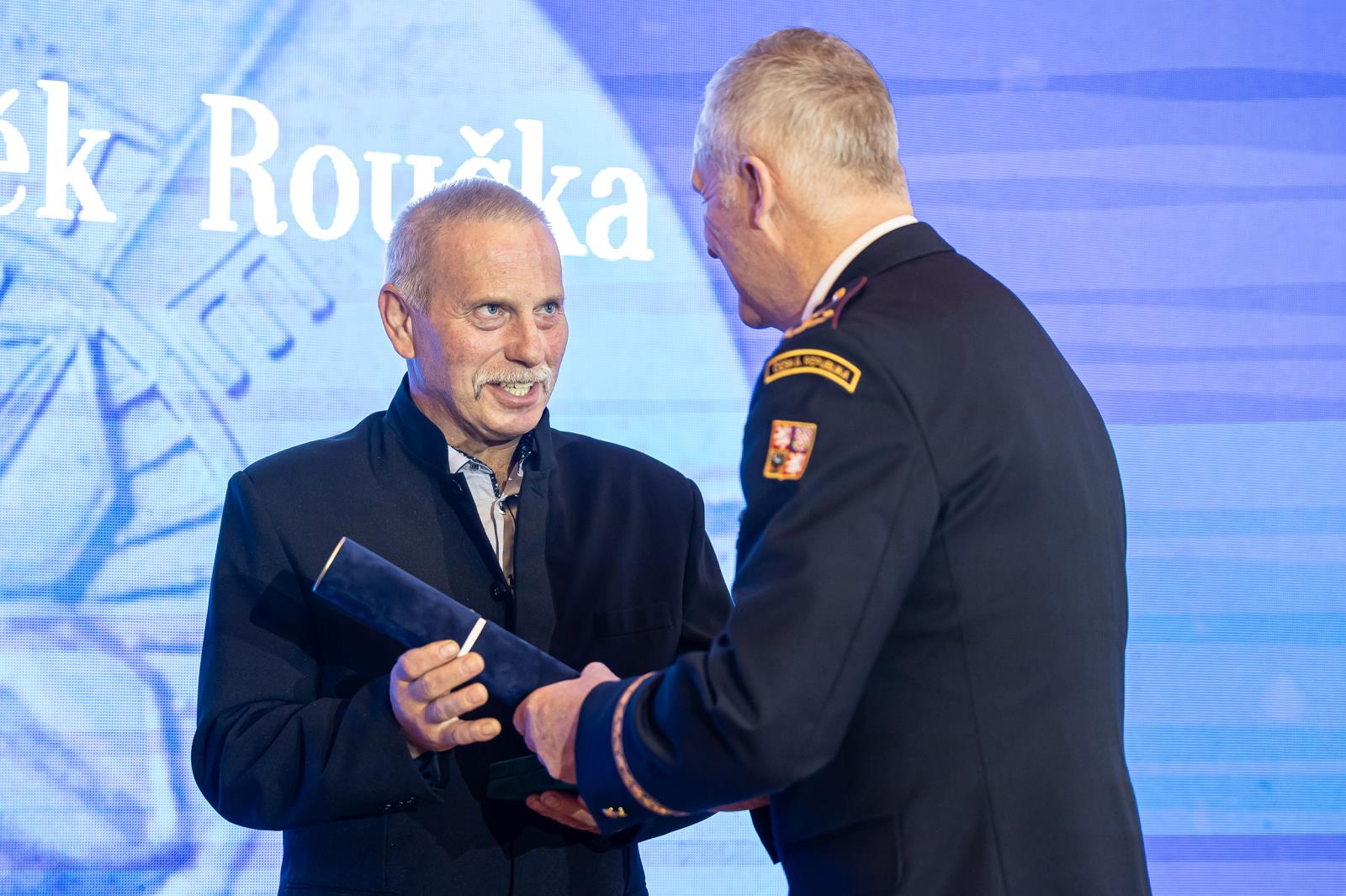 Generální ředitel hasičů předal nejvyšší ocenění Hasičského záchranného sboru České republiky