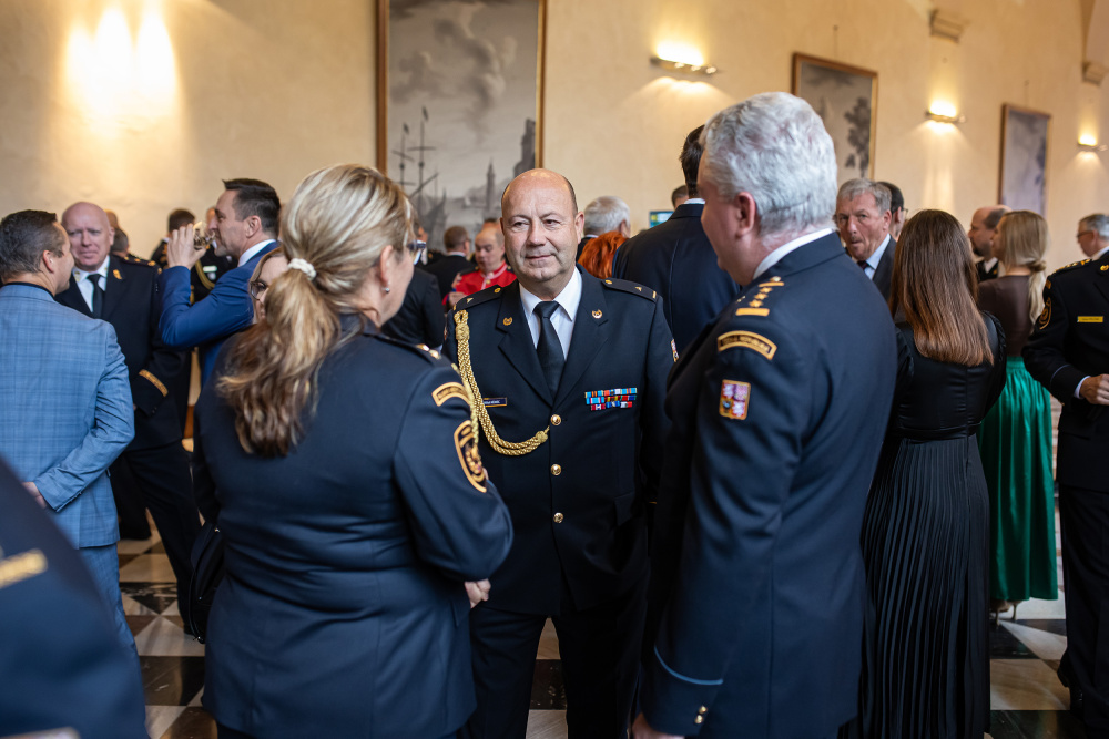 Generální ředitel hasičů předal nejvyšší ocenění Hasičského záchranného sboru České republiky