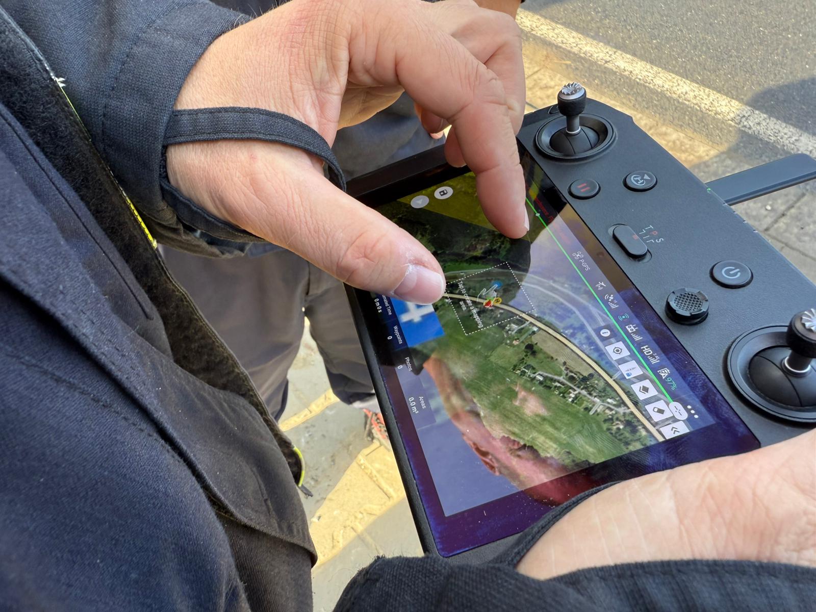 ILUSTRAČNÍ-Kvadrocoptéra již plně slouží hasičům a bezesporu je velkým pomocníkem.jpg