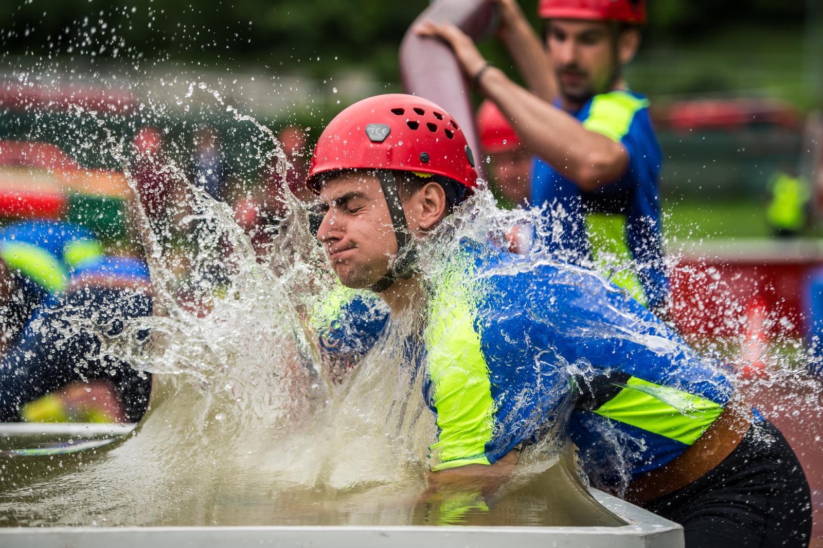 Krajská soutěž HZS Jihočeského kraje v požárním sportu, Český Krumlov (4).jpg