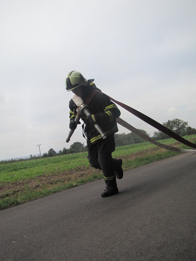 Krajská soutěž HZS KHk a PAk v TFA (1).jpg