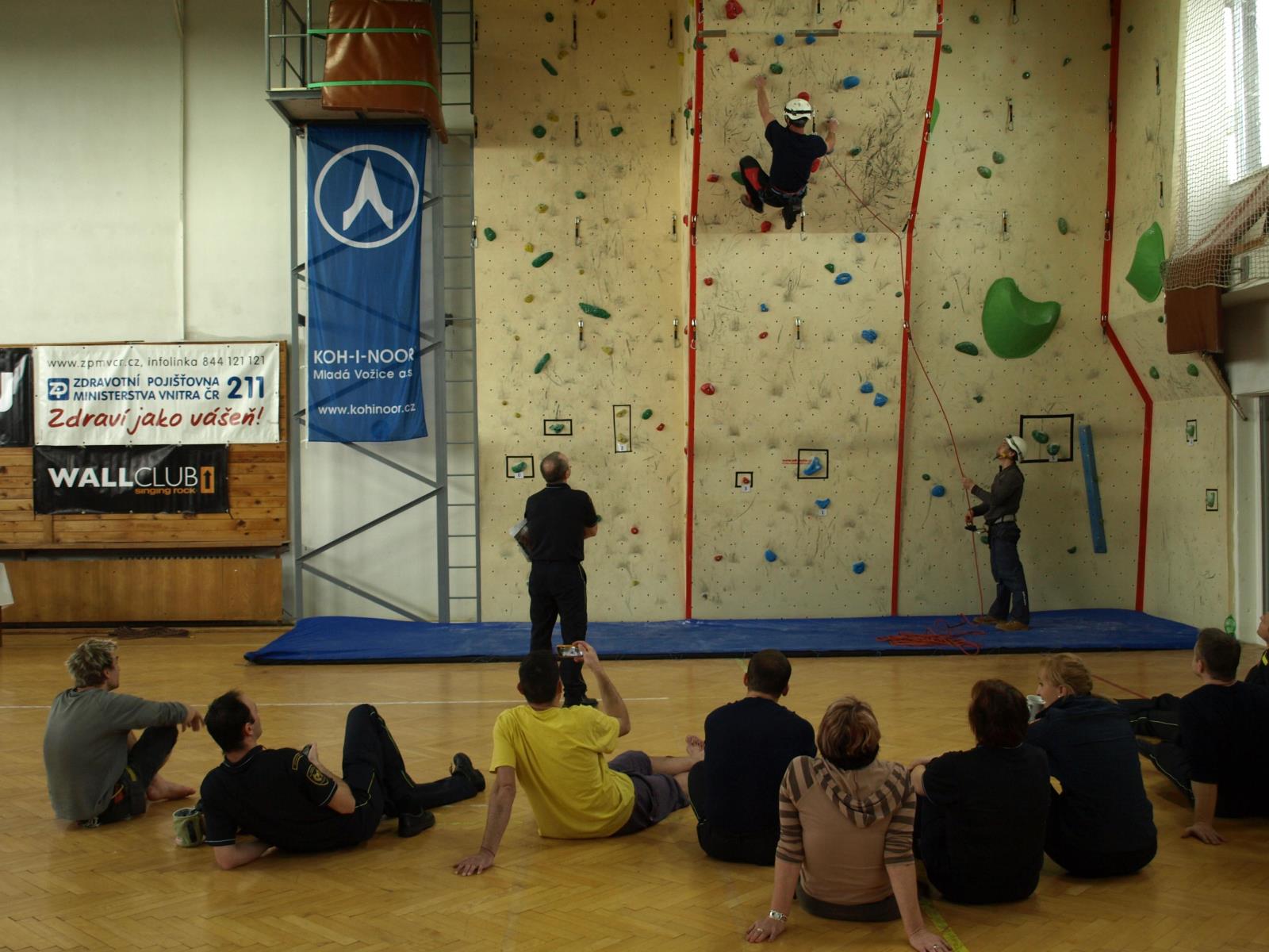 Krajská soutěž v lezení, Tábor - 21. 2. 2017 (15).JPG