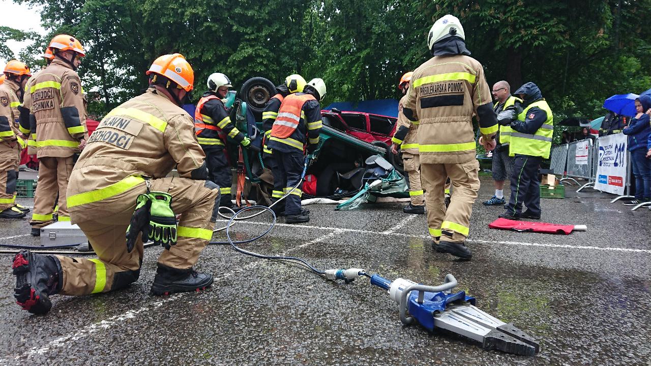 Krajská soutěž ve vyprošťování, Český Krumlov - 17. 5. 2018 (10).JPG