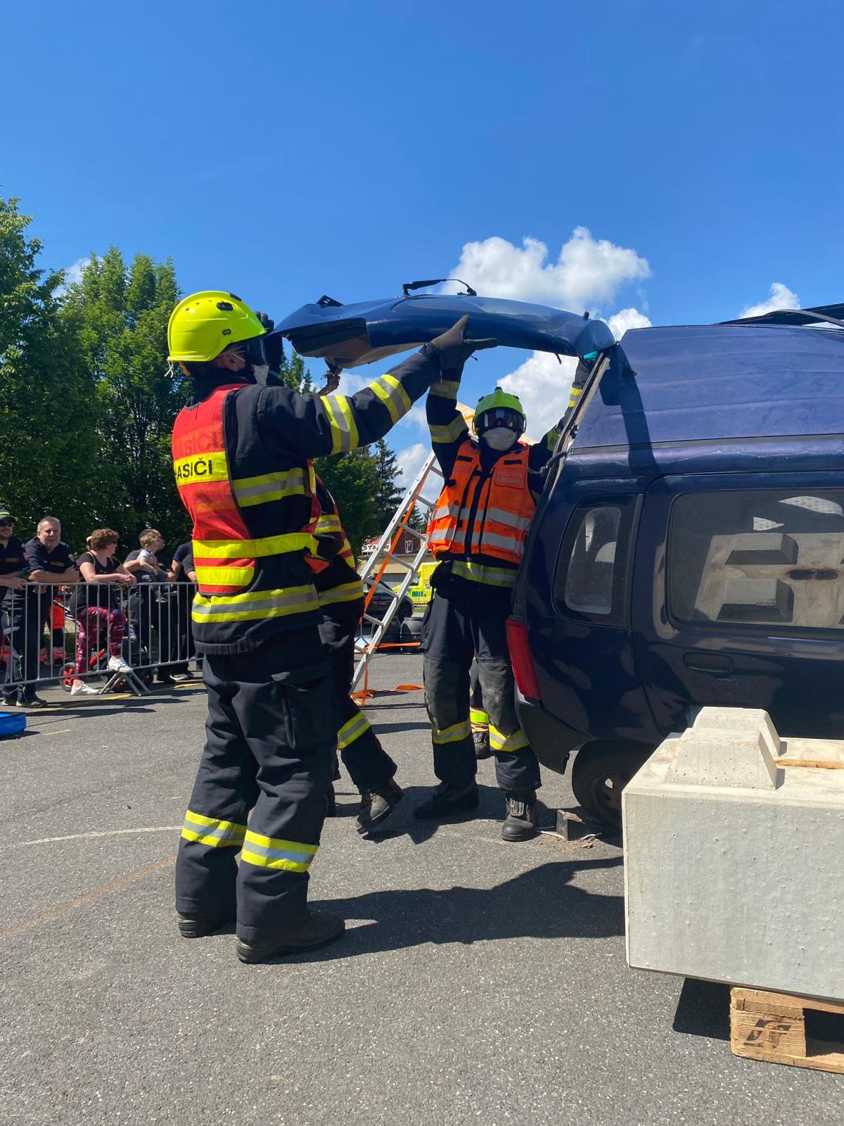 Krajská soutěž ve vyprošťování u dopravních nehod, Strakonice - 23. 5. 2024 (27).jpg