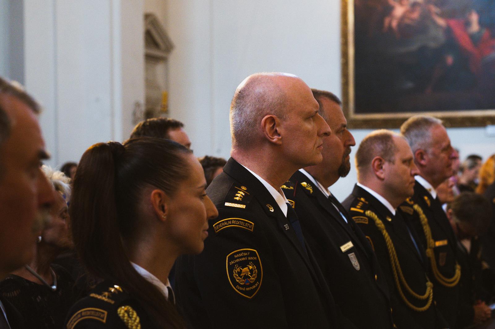 Mše k 30. výročí založení Společenstva kominíků ČR.jpg