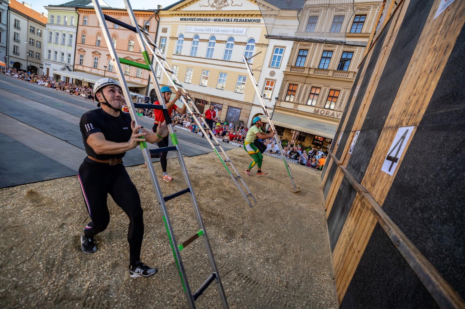 Na Mistrovství ČR v požárním sportu padaly rekordy. Titul získal HZS MSK