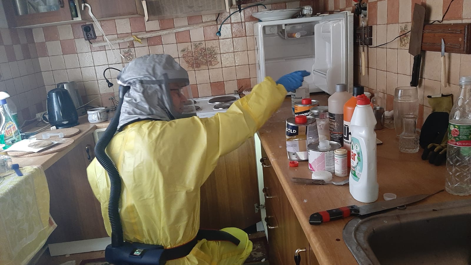 Nález chemikálií v Novém Městě nad Metují_01.jpg