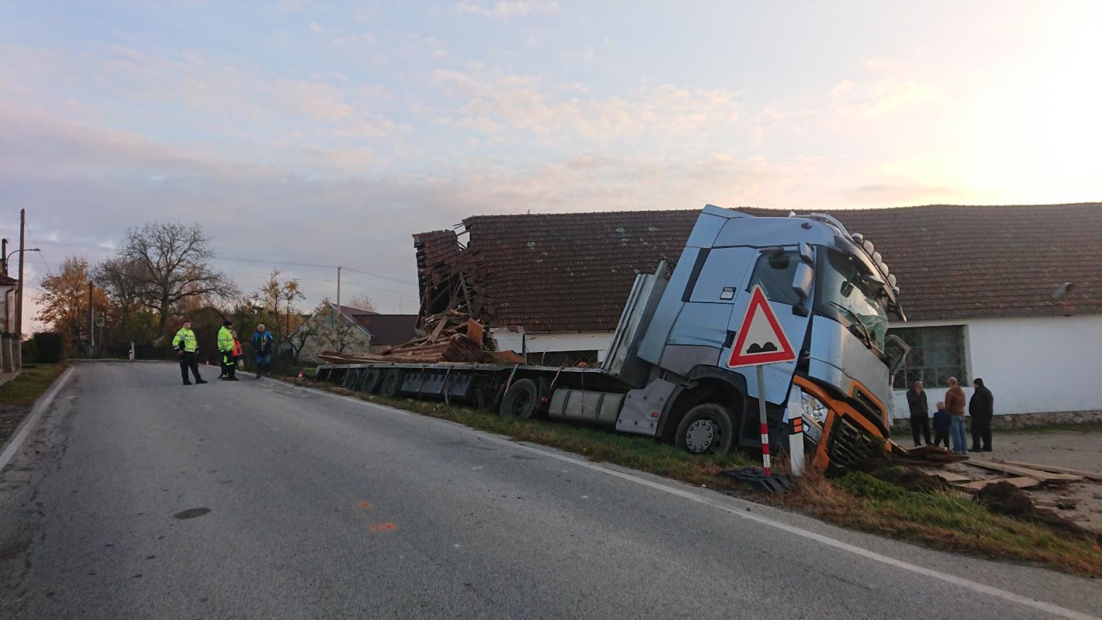 Náraz NA do stodoly, Řevňovice - 27. 10. 2021 (2).JPG