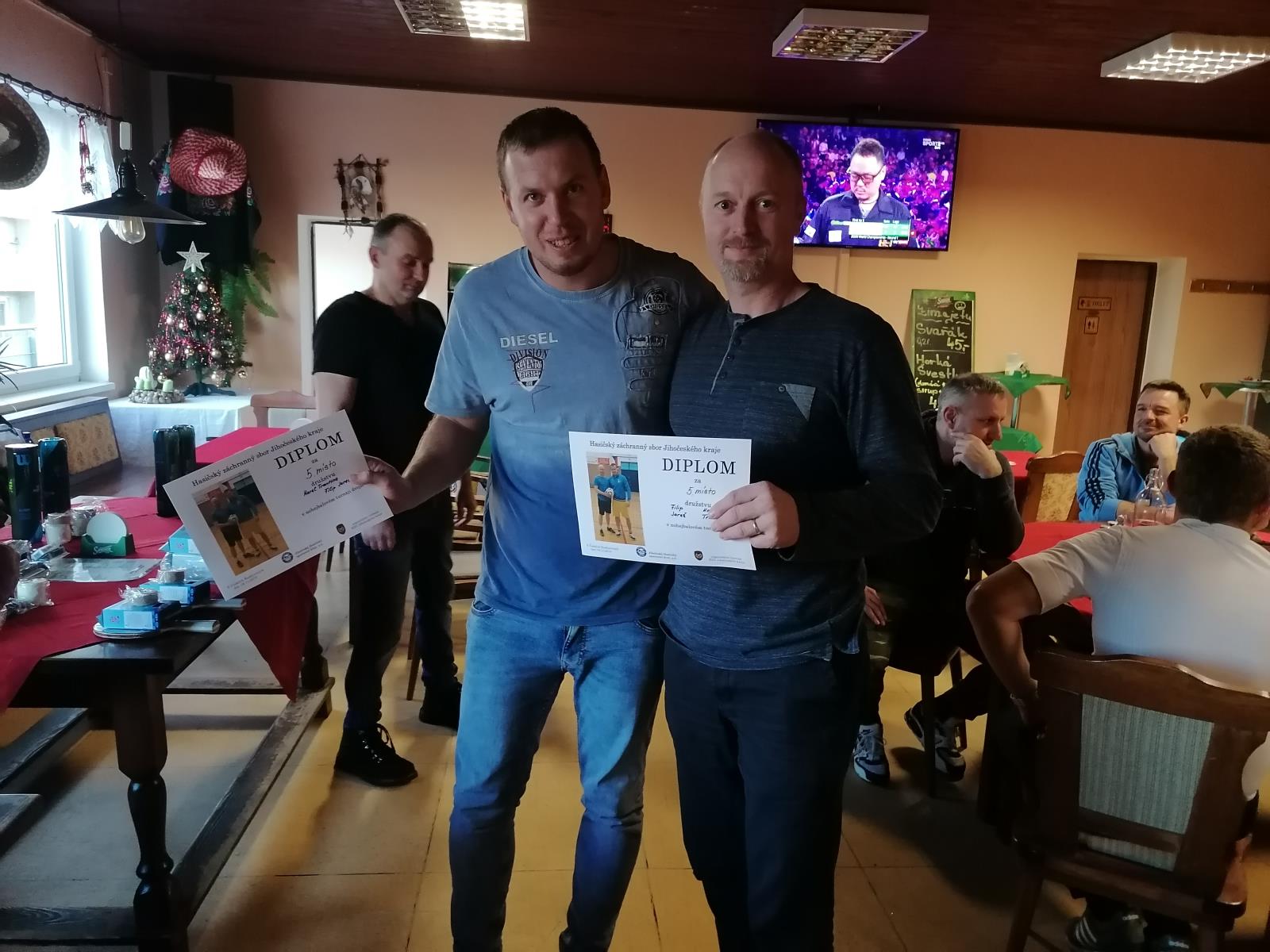 Nohejbal dvojic, České Budějovice - 18. 12. 2019 (1).jpg