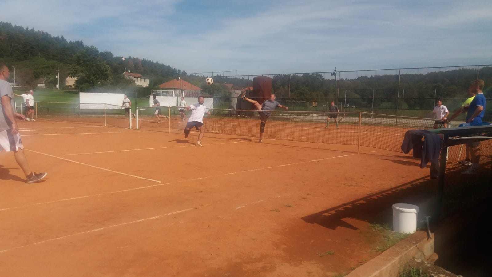 Nohejbal trojic, Semice - 21. 9. 2018 (1).jpg