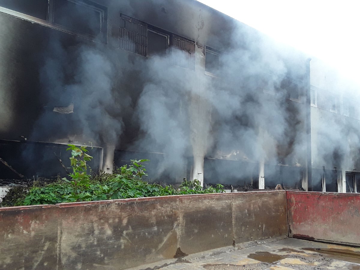 Požár Dubí (1).jpg