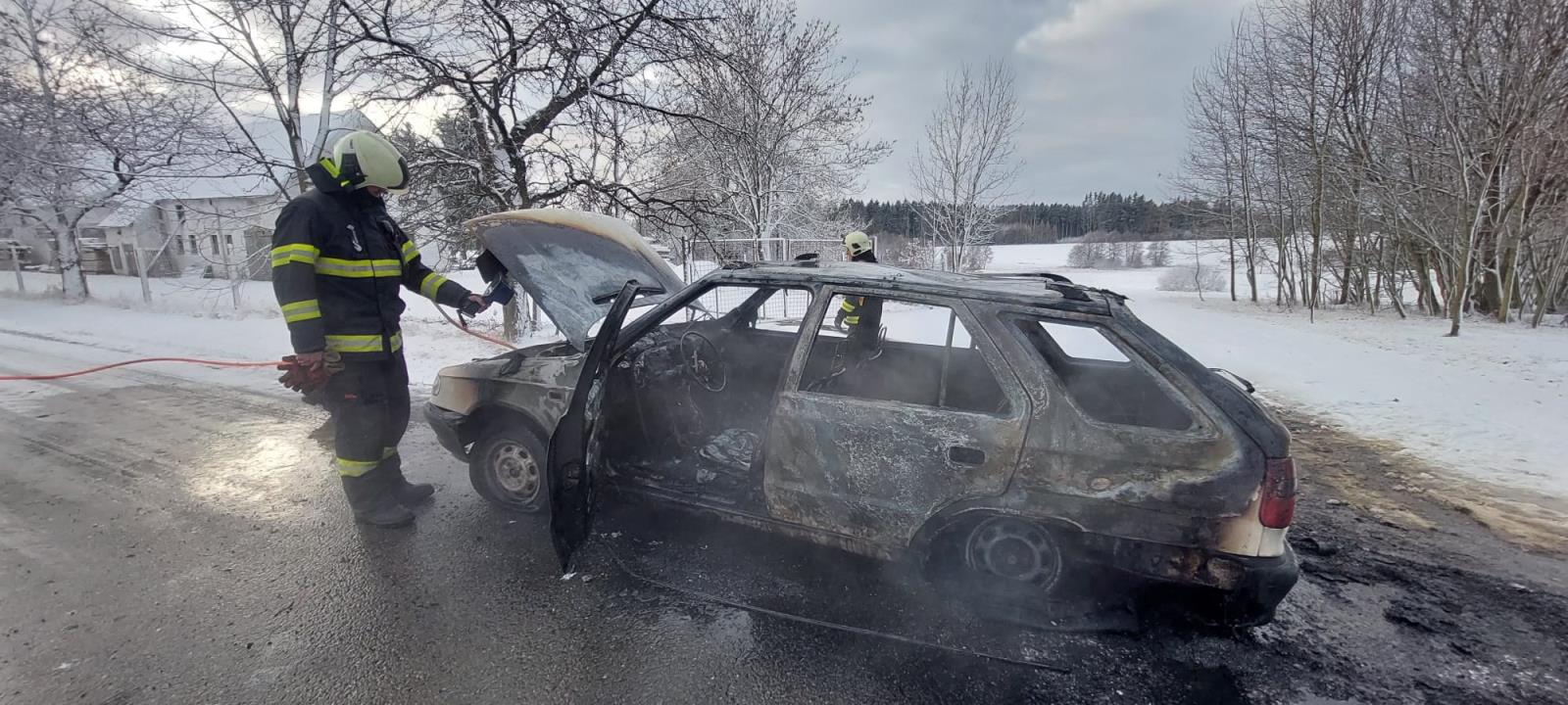 Požár OA, Babčice - 18. 1. 2022 (2).jpg