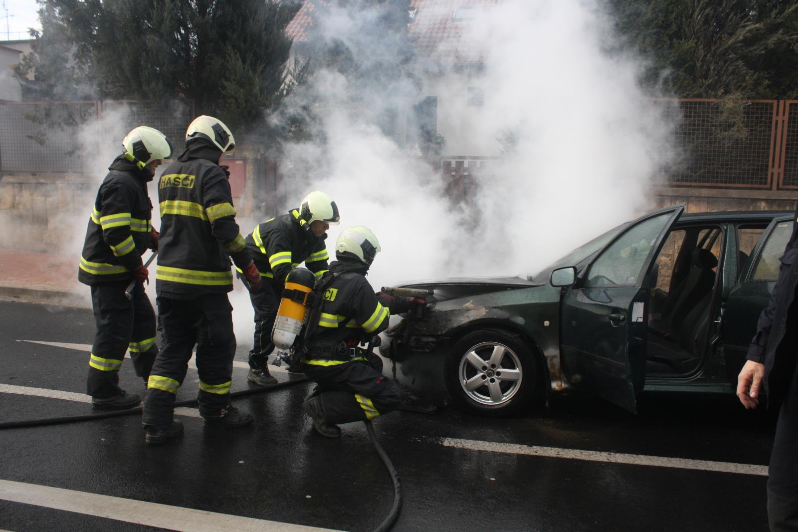 Požár OA, České Budějovice - 21. 2. 2019 (9).JPG