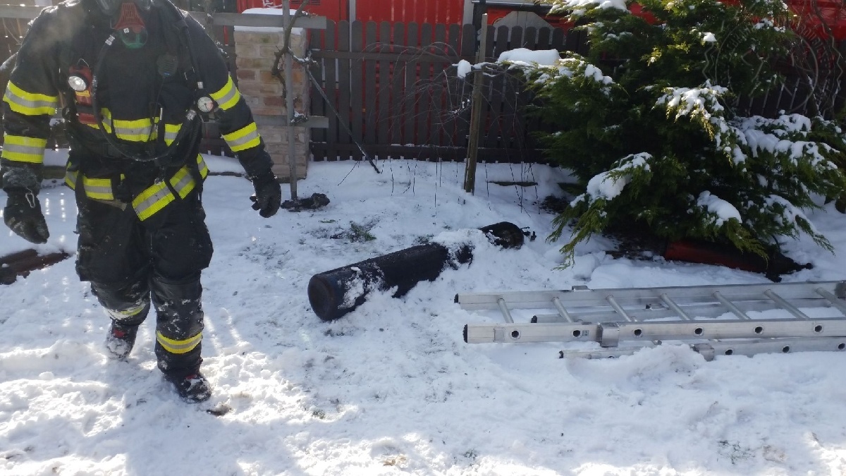 Požár dílny Podhořany6.jpg