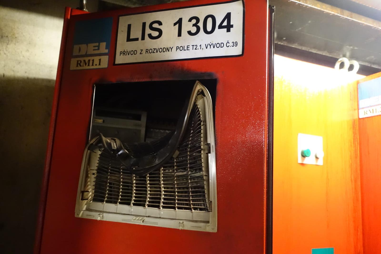 Požár elektrorozvaděčů, České Velenice - 7. 10. 2022 (2).jpg
