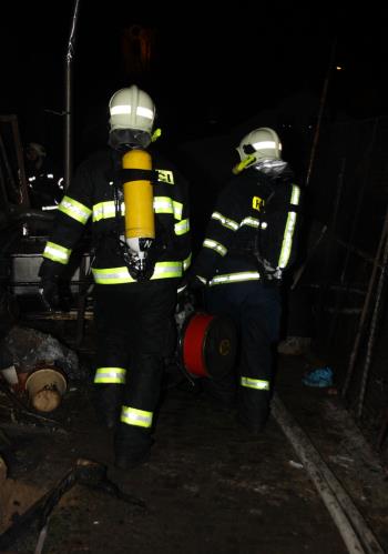 Požár kůlny Blažim 3.jpg